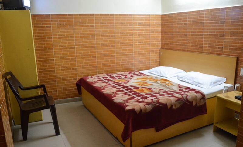 Hotel Vishal Palace, Unnao 5